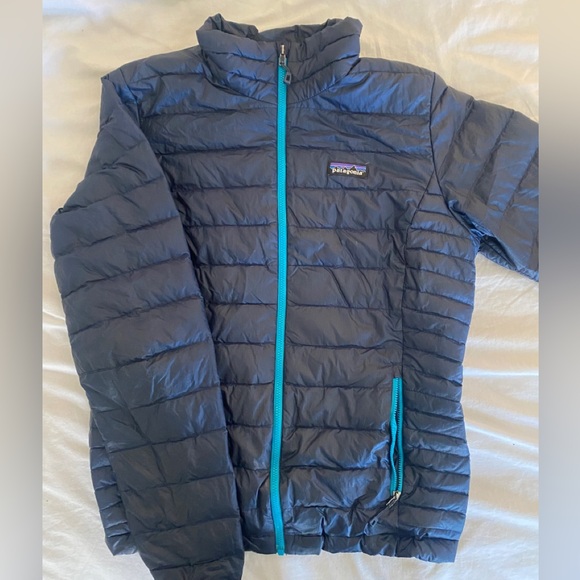 Patagonia women’s navy puffer. Size M. Great condition. - Picture 1 of 4